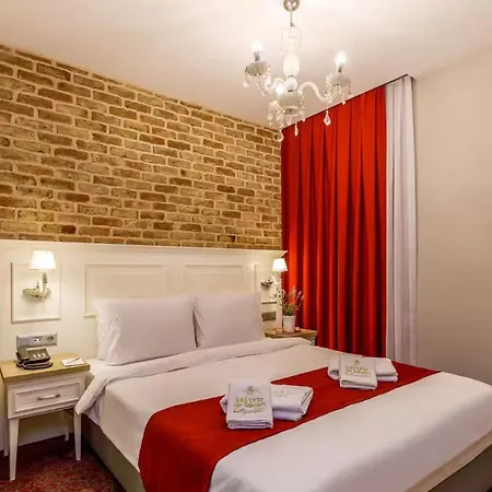 The Peace Heritage Taksim Hotel