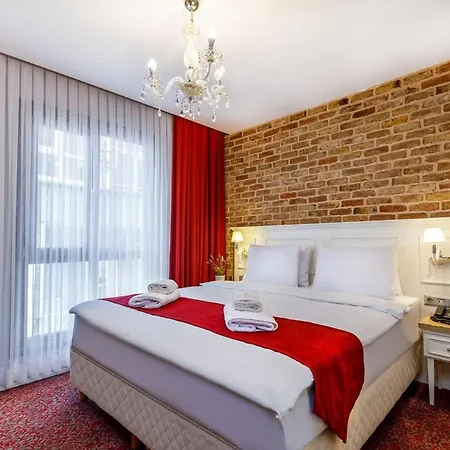 The Peace Heritage Taksim Hotel
